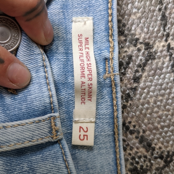 Mile High Levi's - Picture 1 of 5